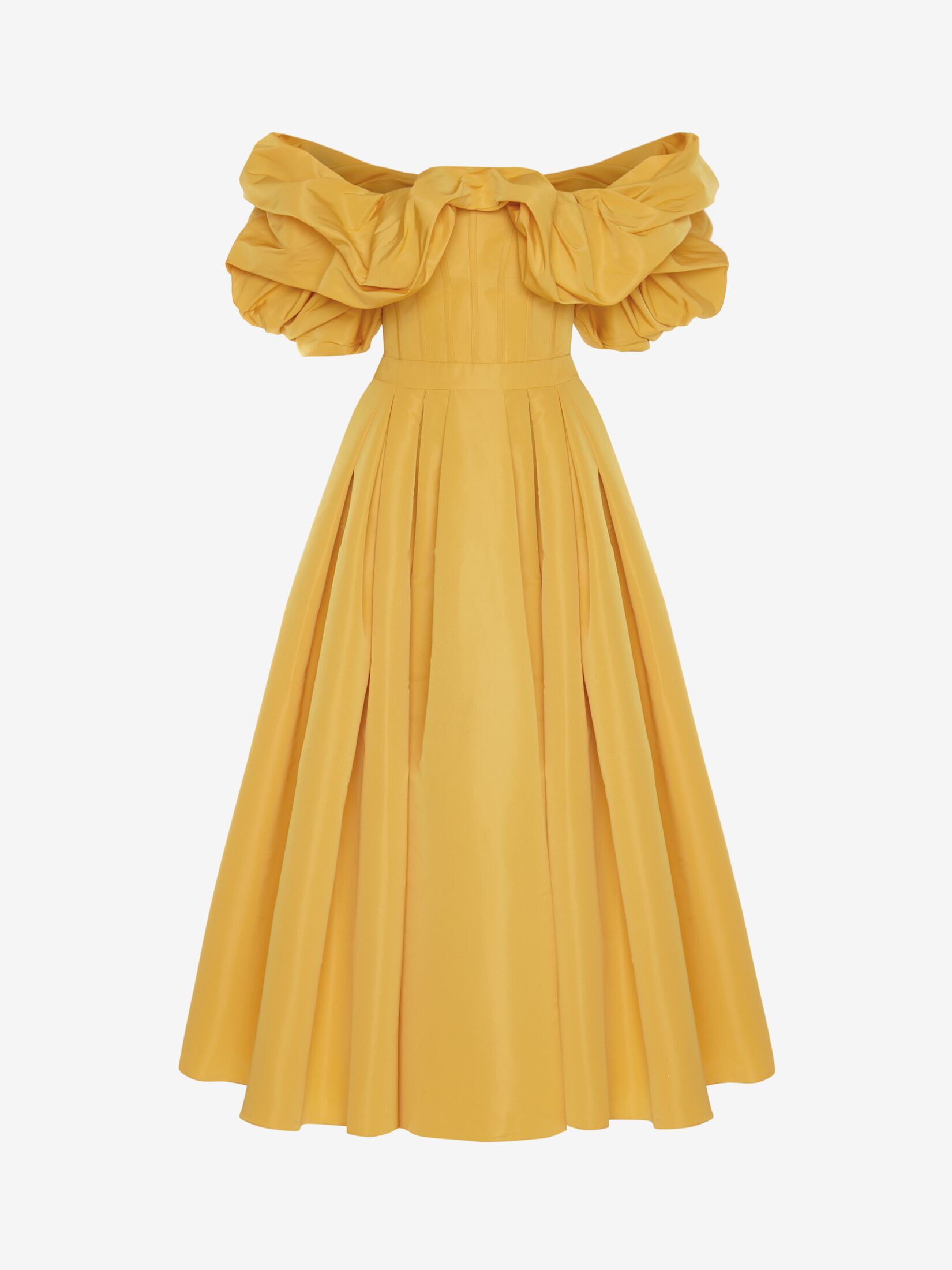 فستان أصفر من أليكسندر ماكوين